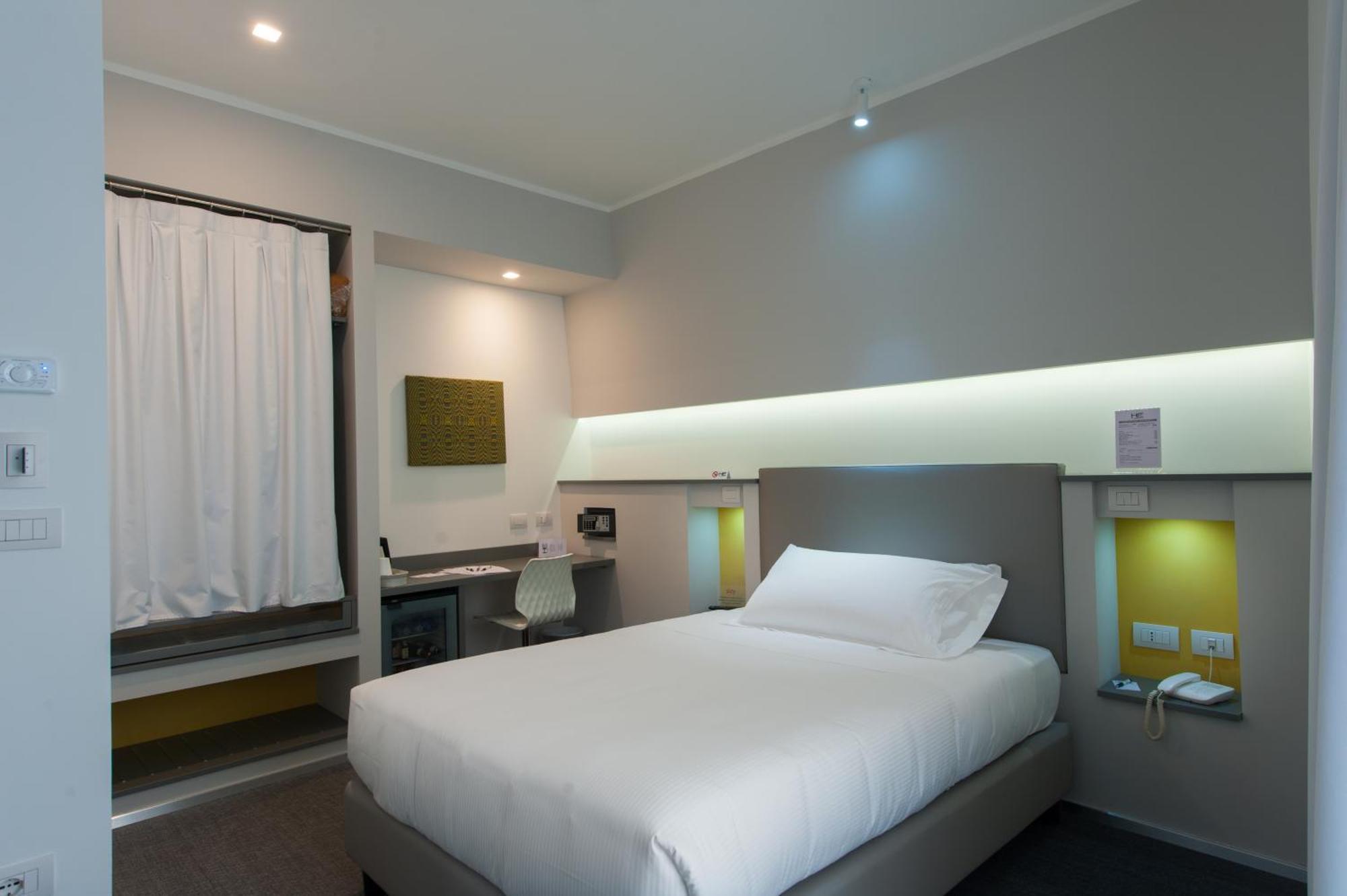 Executive Inn Boutique Hotel Brindisi Szoba fotó