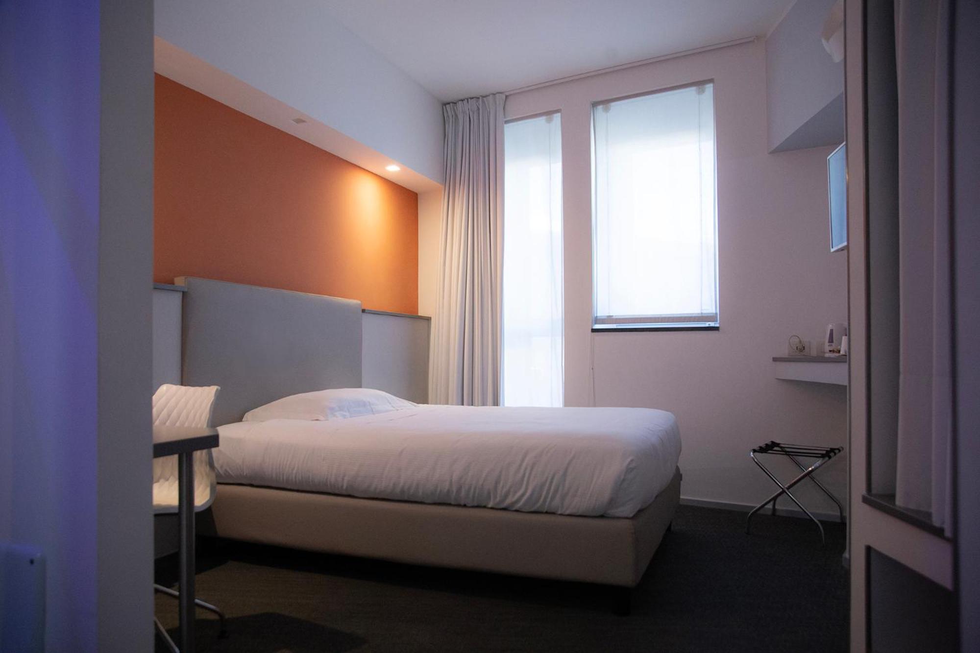Executive Inn Boutique Hotel Brindisi Szoba fotó